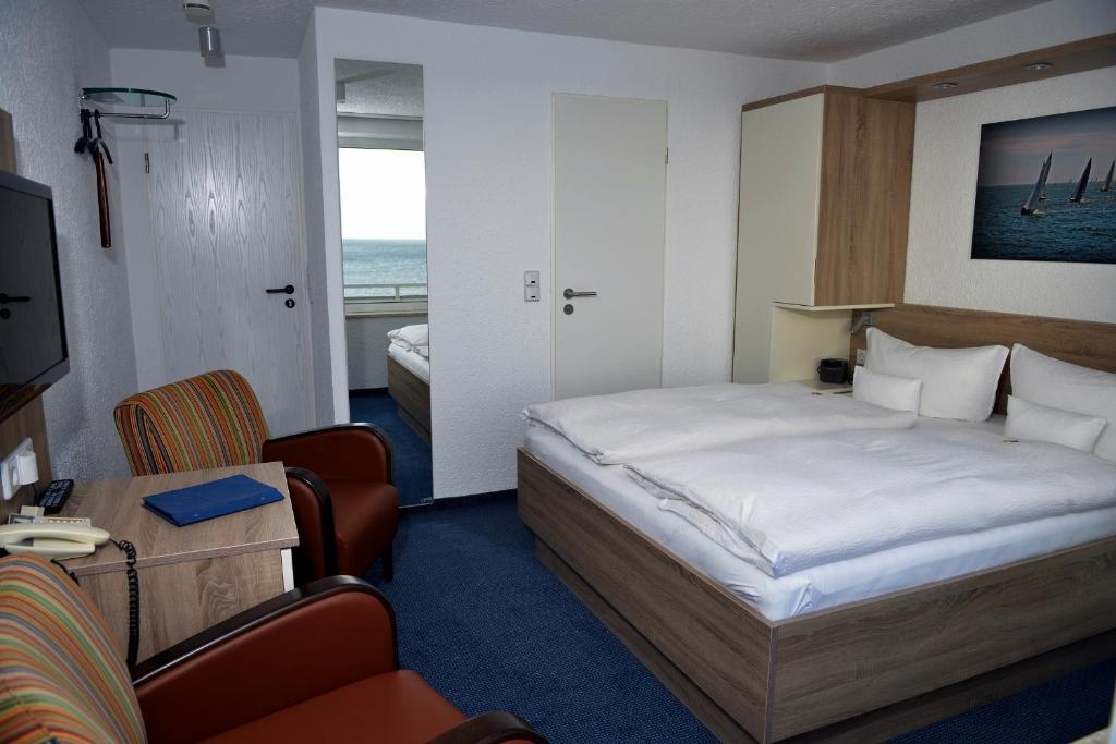 Hotel Quisisana & Appartements Quisi هيلغولاند الغرفة الصورة